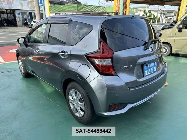 Nissan NOTE 2018-06 365403-2