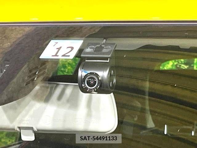 Suzuki SWIFT 2022-12 331449-6