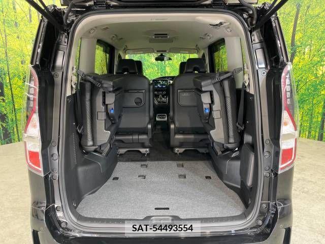 Nissan SERENA 2019-09 284096-11