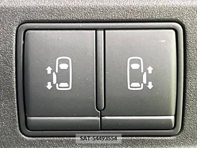 Nissan SERENA 2019-09 284096-3