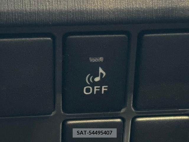 Toyota PRIUS 2013-12 393377-7