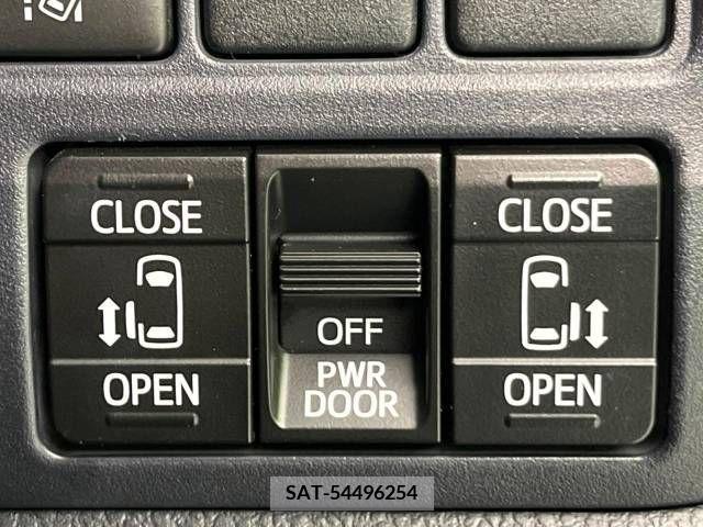 Toyota VOXY 2016-07 321472-4