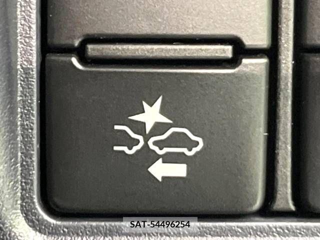 Toyota VOXY 2016-07 321472-5