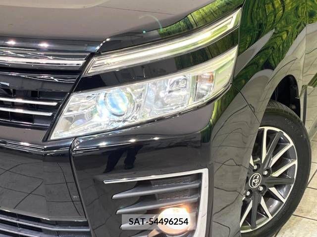 Toyota VOXY 2016-07 321472-13