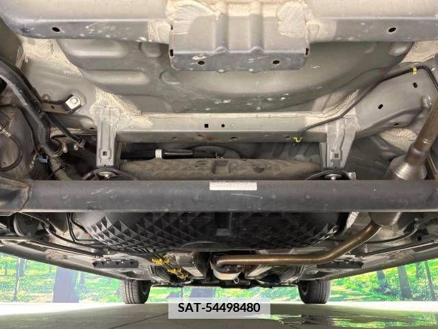Toyota TANK 2017-08 369177-19