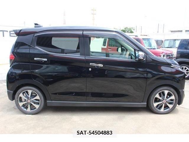 Mitsubishi EK X 2019-04 267908-9