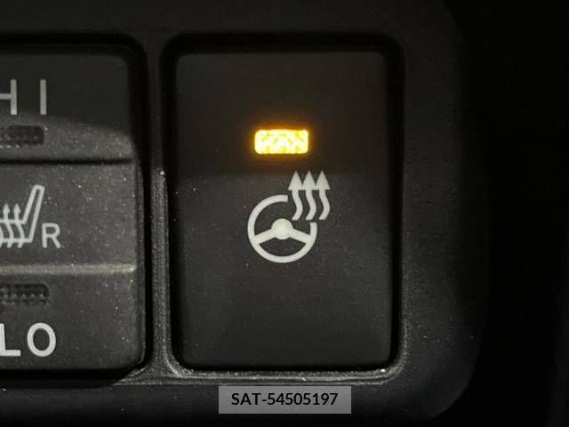 Toyota SIENTA 2021-08 314682-5