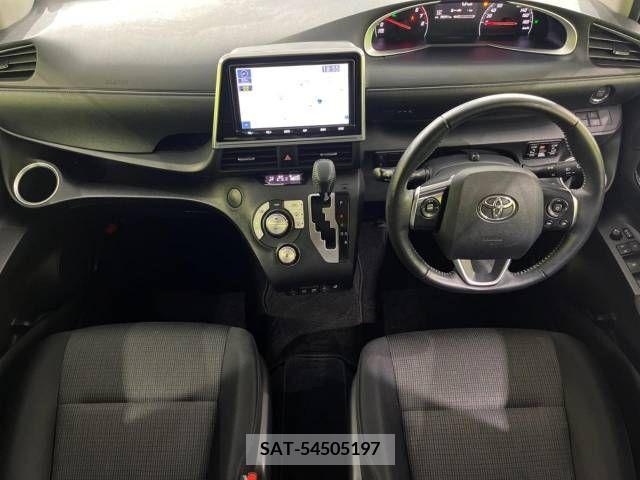 Toyota SIENTA 2021-08 314682-1
