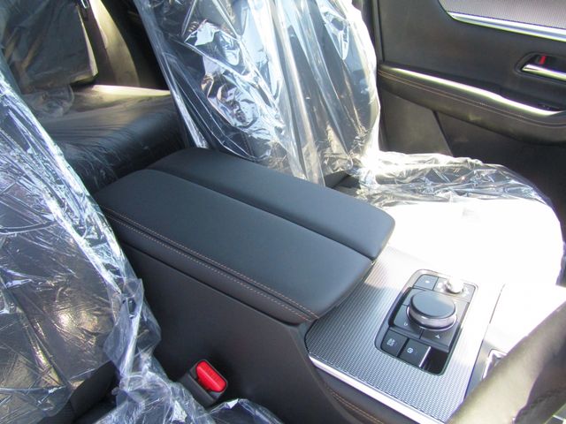 Mazda CX-60 2023-03 7903-23