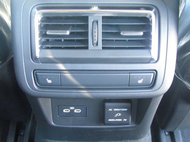 Mazda CX-60 2023-03 7903-25