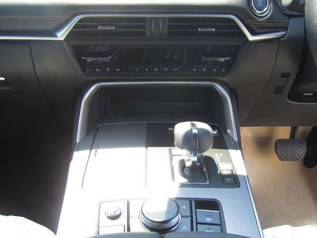 Mazda CX-60 2023-03 7903-14
