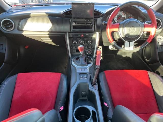 Toyota 86 2014-01 186028-1