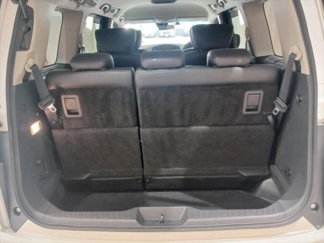 Nissan ELGRAND 2019-11 196610-25