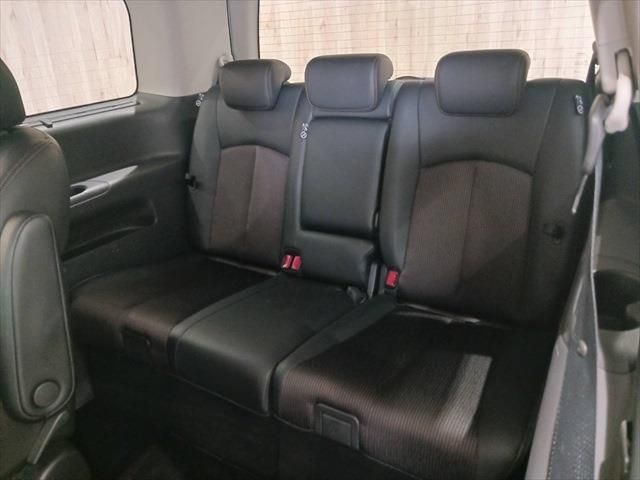 Nissan ELGRAND 2019-11 196610-24