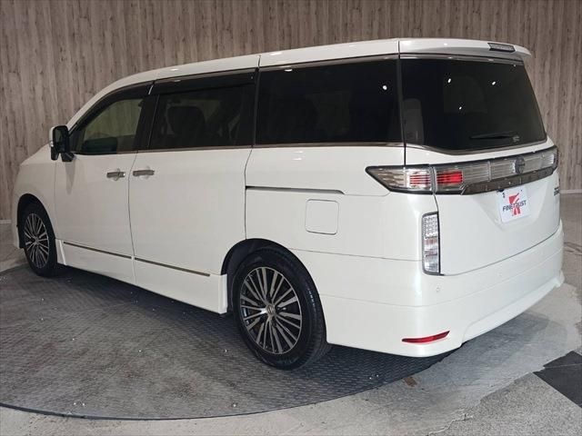 Nissan ELGRAND 2019-11 196610-6