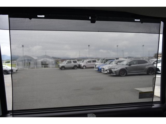 Nissan SERENA 2018-02 9045-16