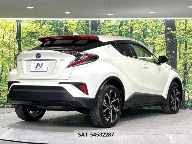 Toyota C-HR 2017-05 264087-17
