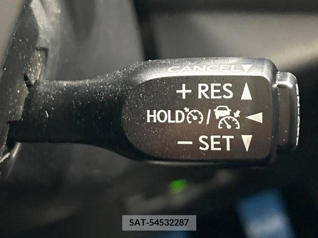 Toyota C-HR 2017-05 264087-4