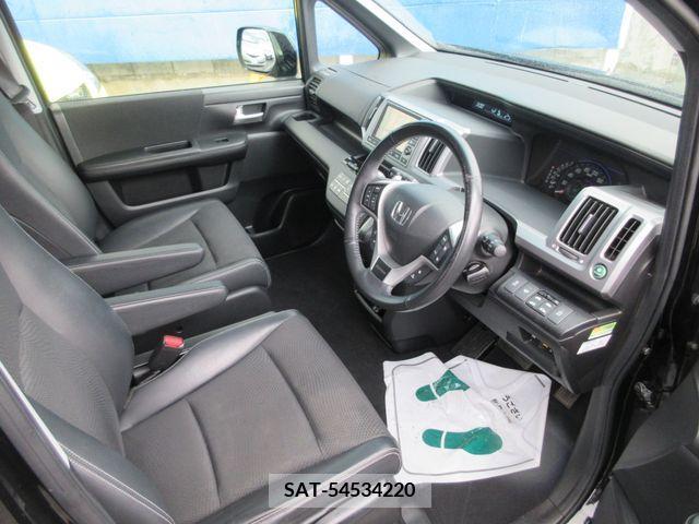 Honda STEP WGN 2013-02 286236-1