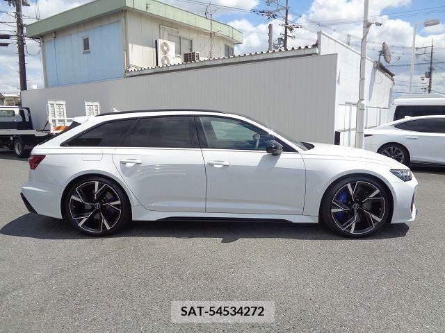 Audi RS6 2021-11 356625-27