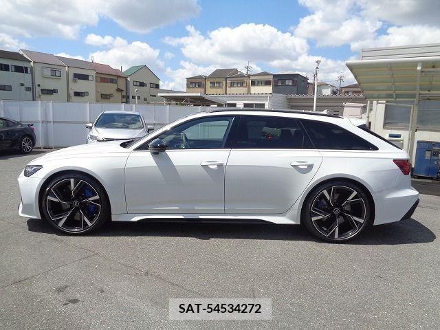 Audi RS6 2021-11 356625-28
