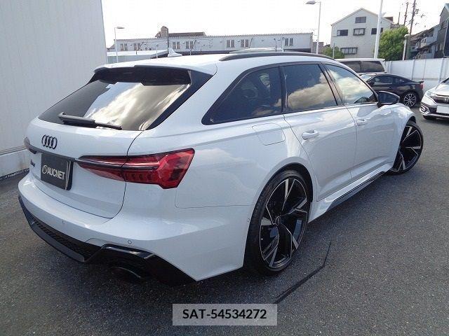 Audi RS6 2021-11 356625-2
