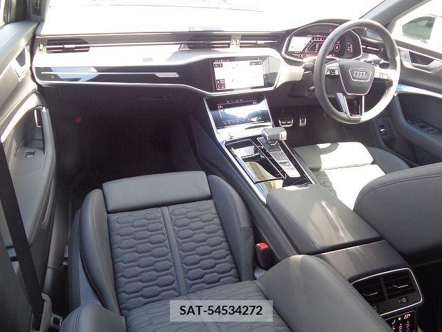 Audi RS6 2021-11 356625-10