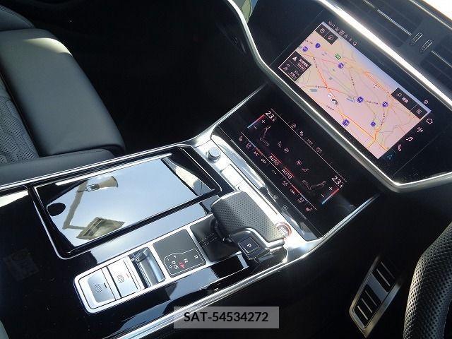 Audi RS6 2021-11 356625-14