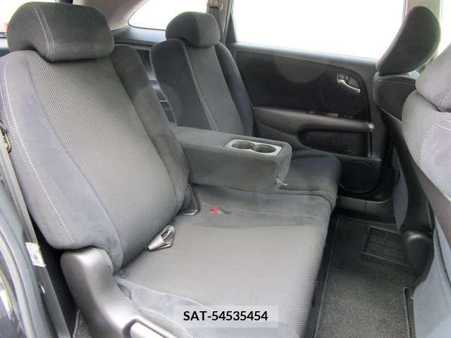 Honda STREAM 2009-01 241294-16