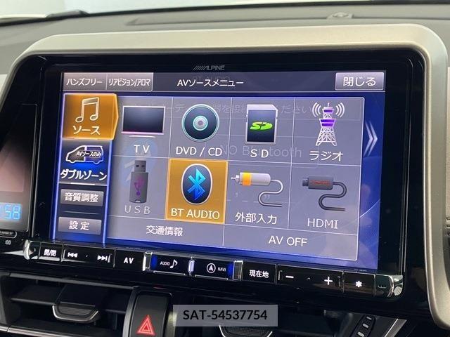 Toyota C-HR 2018-01 323045-4