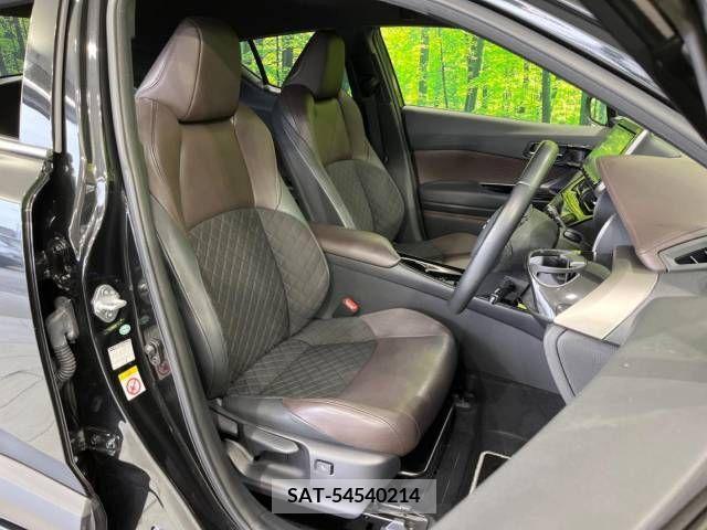 Toyota C-HR 2018-01 264179-10