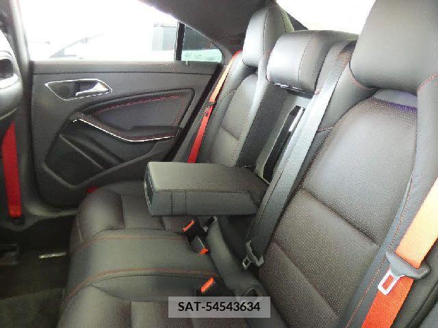 Amg CLA-CLASS 2018-12 356030-28