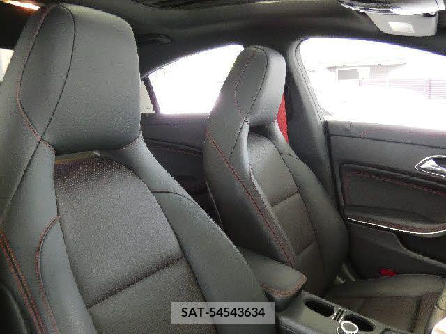 Amg CLA-CLASS 2018-12 356030-27