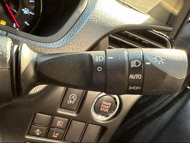 Toyota VOXY 2020-12 18601-6