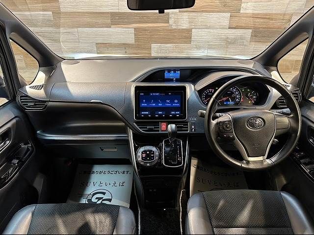 Toyota VOXY 2020-12 18601-1