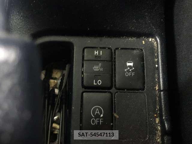 Toyota VITZ 2016-10 370143-6