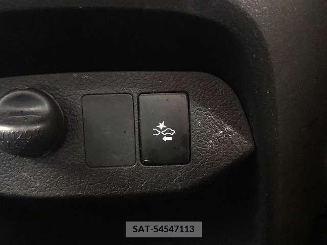 Toyota VITZ 2016-10 370143-4