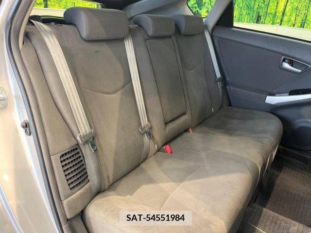 Toyota PRIUS 2011-01 252646-9