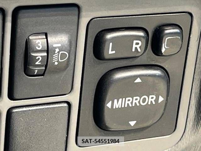 Toyota PRIUS 2011-01 252646-5