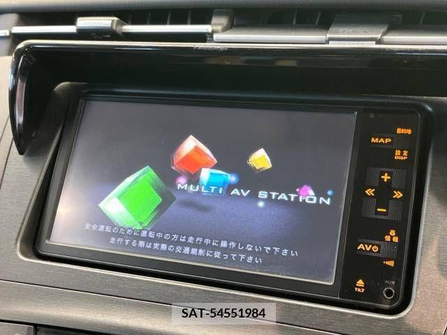 Toyota PRIUS 2011-01 252646-2