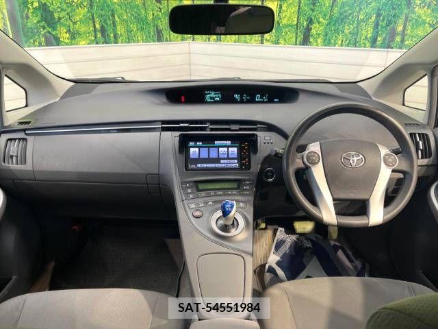 Toyota PRIUS 2011-01 252646-1