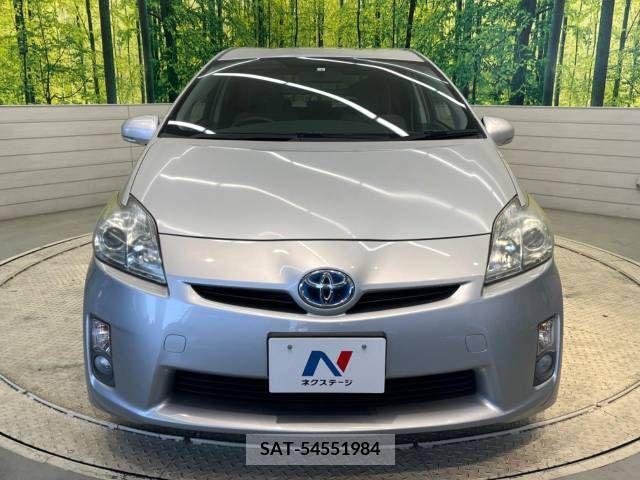Toyota PRIUS 2011-01 252646-14
