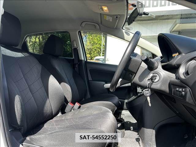 Mazda DEMIO 2013-06 228191-8