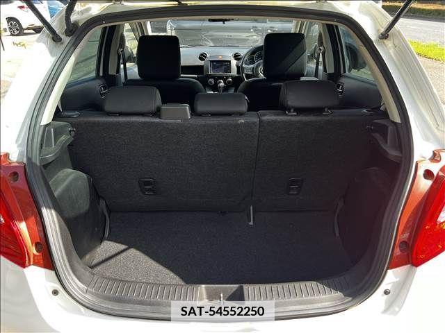 Mazda DEMIO 2013-06 228191-10