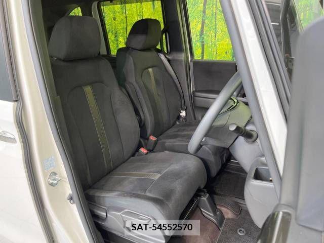 Honda N BOX CUSTOM 2019-06 348331-8