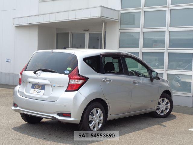 Nissan NOTE 2018-03 335721-2