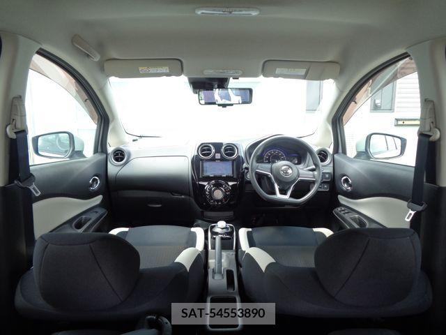 Nissan NOTE 2018-03 335721-19