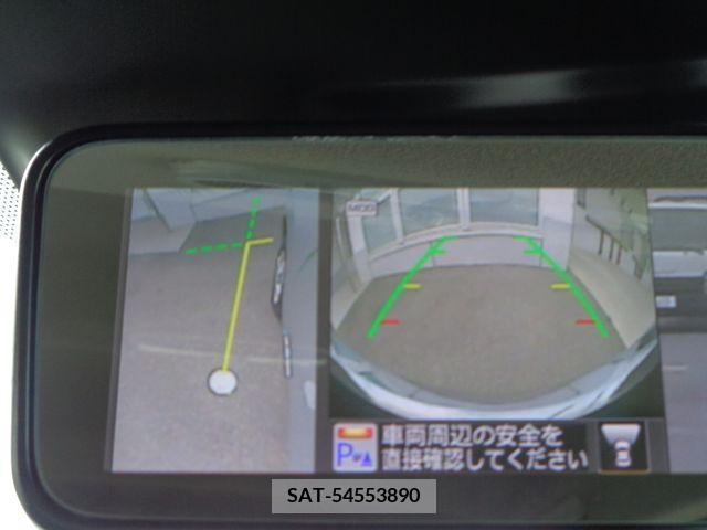 Nissan NOTE 2018-03 335721-7