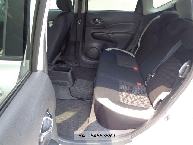 Nissan NOTE 2018-03 335721-15