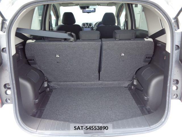 Nissan NOTE 2018-03 335721-17